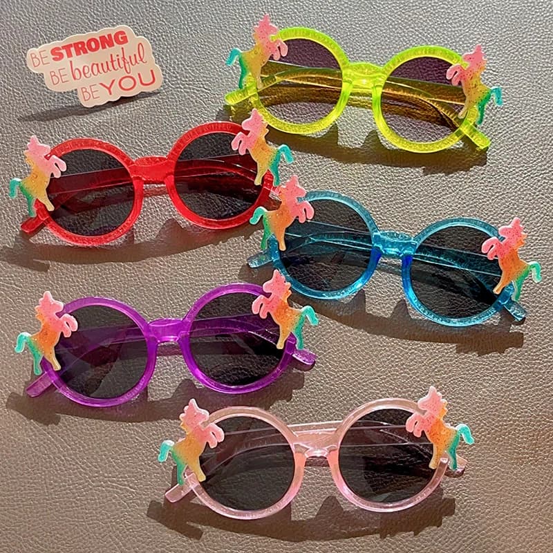Nuovi Occhiali da Sole per Bambini con Montatura Rotonda a Forma di Cavallo, Protezione UV400, Carini per Ragazze e Ragazzi, Occhiali da Sole per Esterni