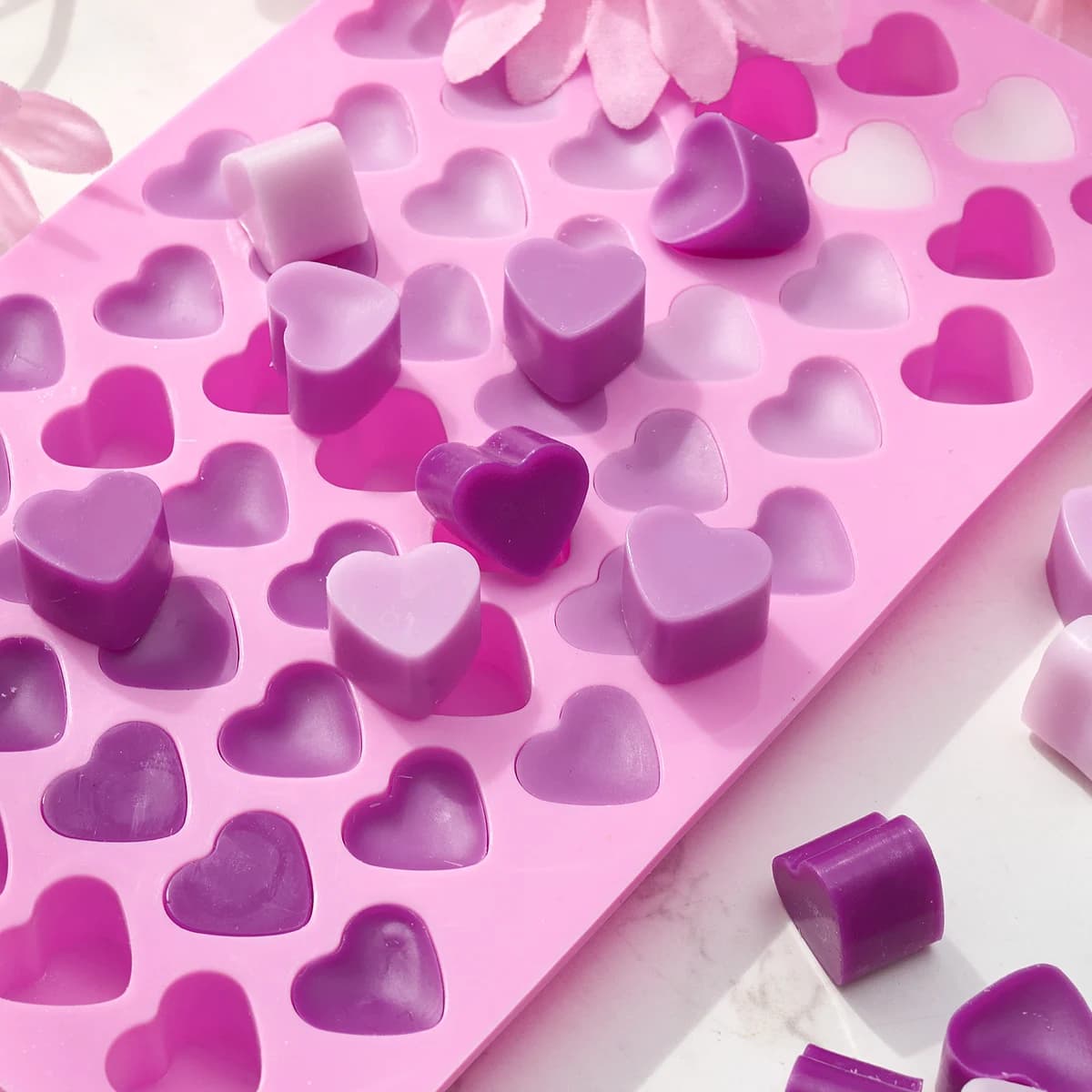 55 Compartment Heart Silicone Candle Mold Valentine's Day Candles Making Kit DIY Love Cake Chocolate Baking Mould Party Gifts