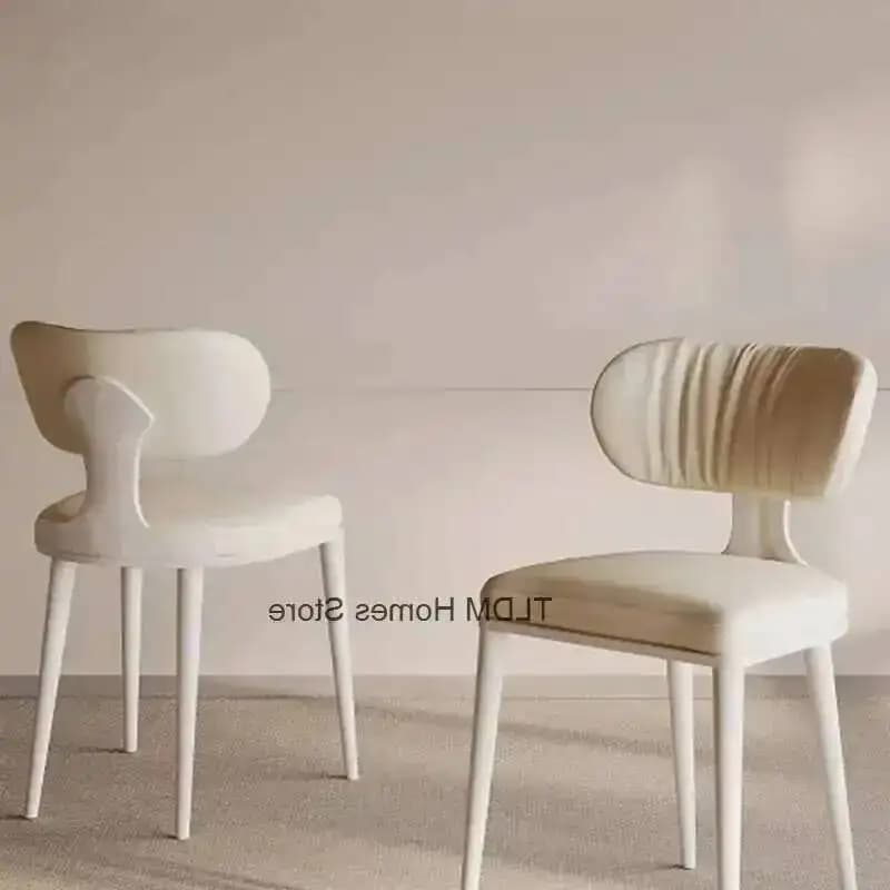 Sedia da pranzo ergonomica moderna di lusso per sala, con cuscino, stile nordico, design estetico, per arredamento di cento anni.