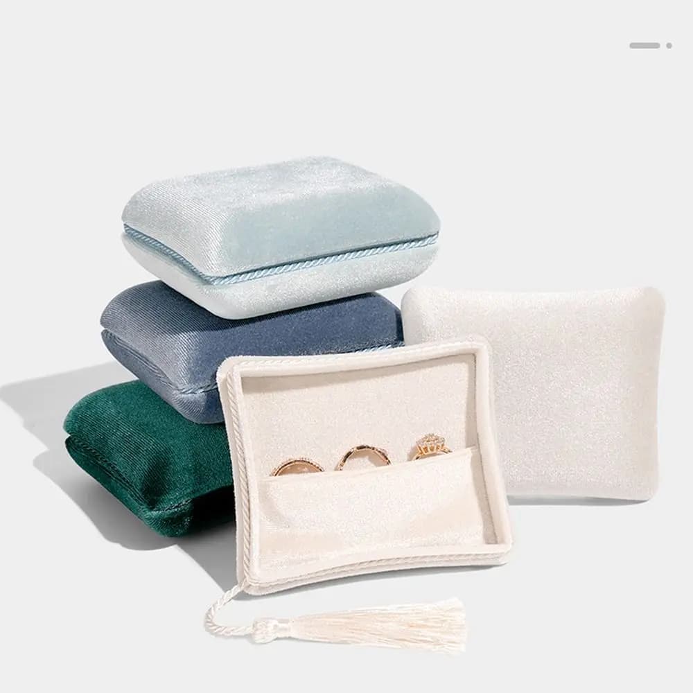 High Quality Velvet Tassel Jewelry Box Multifunctional Soft Storage Box Portable Storage Packaging Display Box