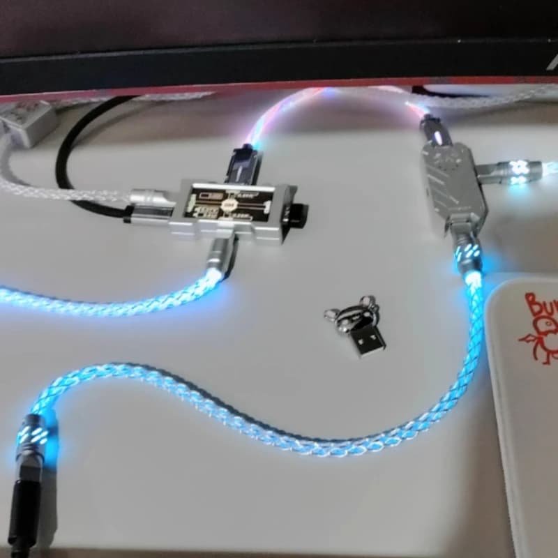 Cavo per Tastiera in Rame Monocristallino da 12cm, Personalizzato C-C, Luminoso, Corto, per Adattamento Tastiera Meccanica da Gaming Esports, Cavo 8K