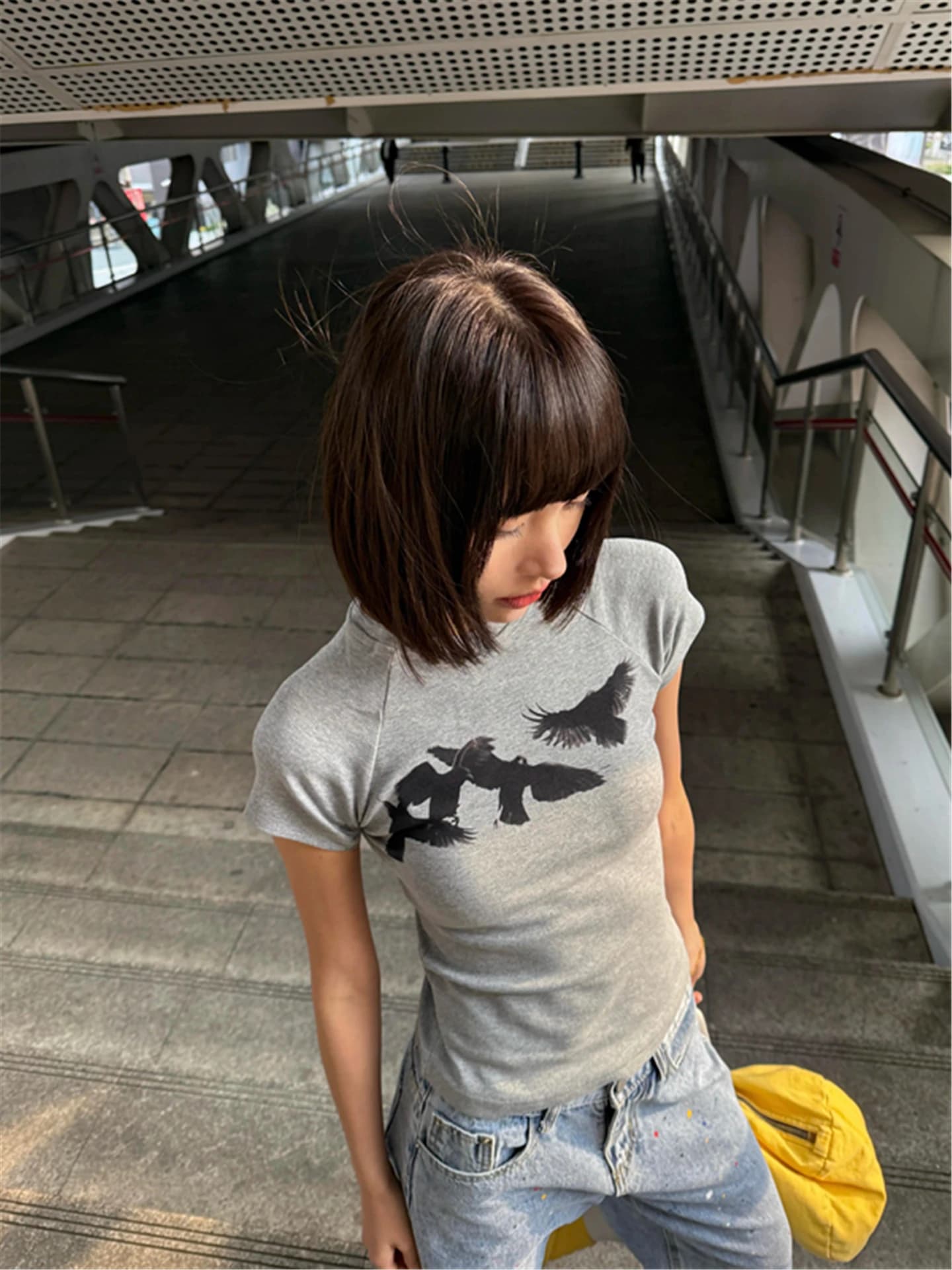 Retro American Grey Bird Print Short Sleeve T-Shirt Women's Slim Fit Summer Fashion Sweet And Spicy Short Top Shoulder