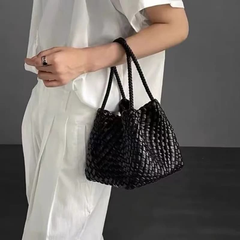 High Appearance French Retro Mini Square Bag 2026 Fall Luxury Belt Versatile Shoulder Crossbody Bag for Ladies