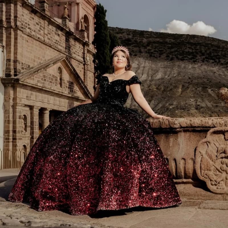Abiti Quinceanera personalizzati in colore sfumato rosso nero lucido con spalle scoperte in pizzo con paillettes Vestido De 15 Quinceanera