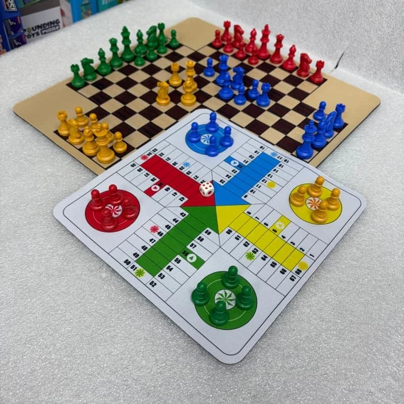 2 in 1 4-Player Classic Chess Board Game with 4 Color 64 PCS Pieces 35Cm/13.8In and ludo game set with a black bag for outdoor