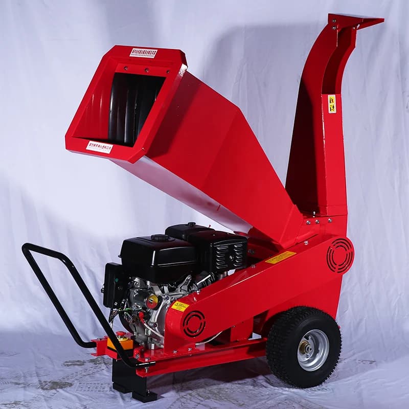 Cippatrice per rami diesel portatile personalizzata per trituratore di rami da giardino per piccole fattorie