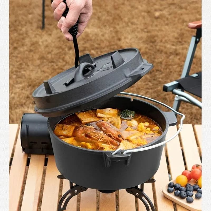 Pentola in ghisa ispessita per stufati, da campeggio, multifunzionale, con design a pentola olandese, coperchio e padella per friggere