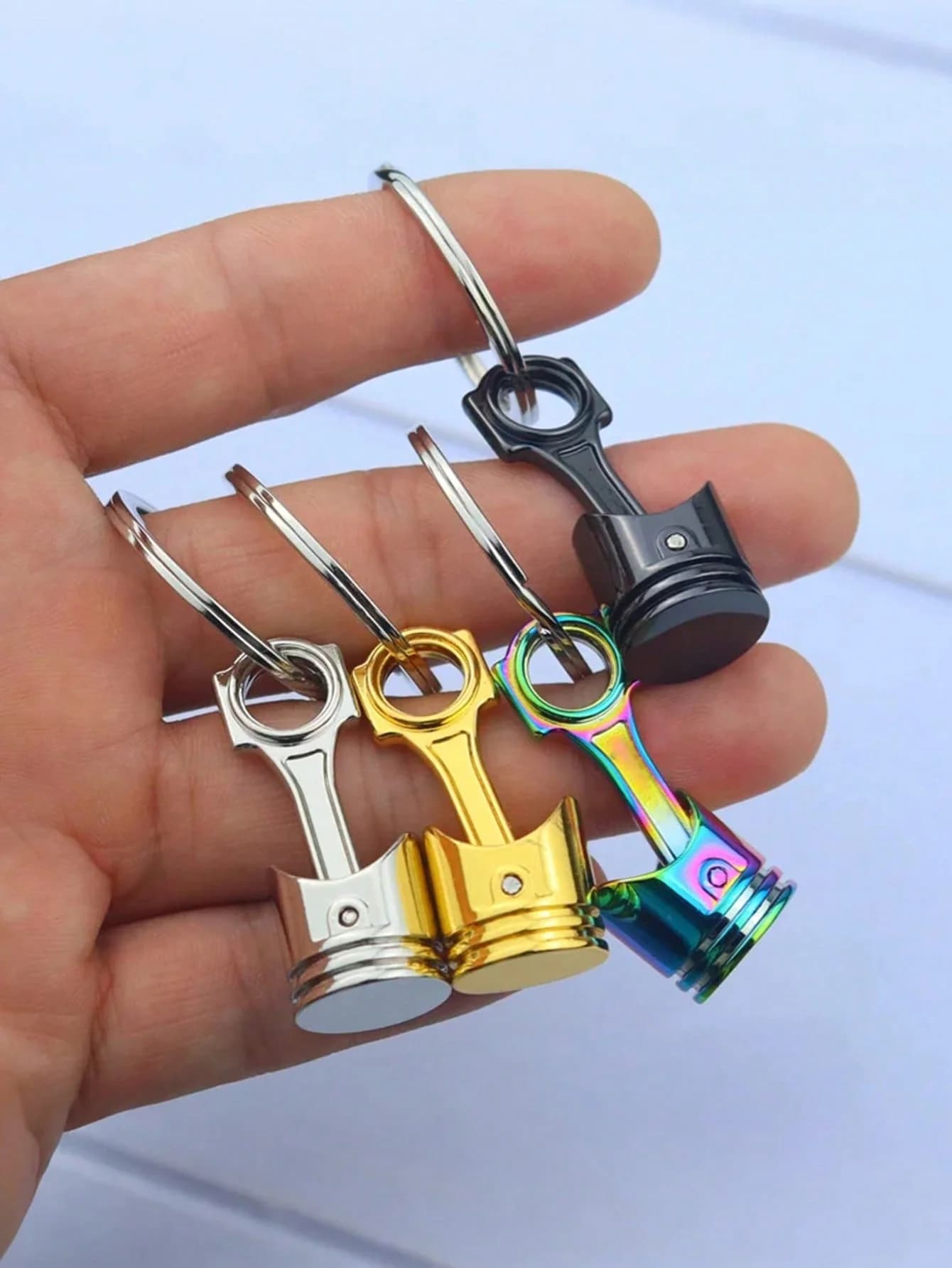 Portachiavi mini pistone motore 1 pezzo, design in metallo 3D, ciondolo pistone auto/moto, appassionati di mod auto, portachiavi universale, piccolo