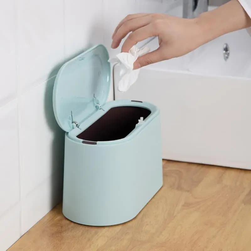 Mini pattumiera da tavolo con coperchio push-open Pattumiera da tavolo con coperchio push-open semplice per camera da letto domestica a doppio strato