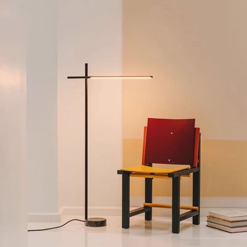 Lampada da terra moderna e minimalista per soggiorno, camera da letto, comodino, divano, lampada da terra, design artistico, decorazioni per la casa, lampada da scrivania a LED per luce d'atmosfera