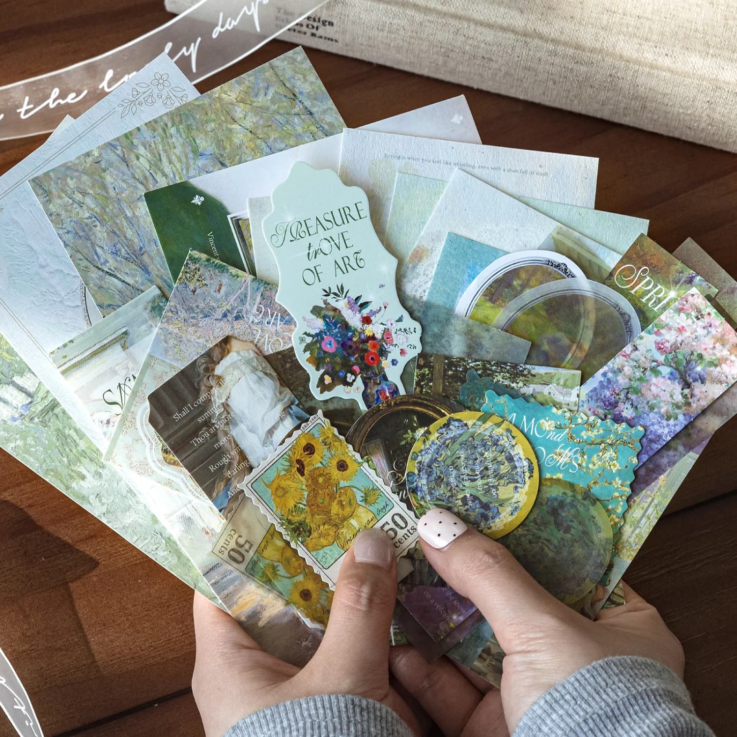 35pcs/pack DIY Scrapbooking Pack Collage Junk Journal Decor Stickers Materials Paper Combo Kit Aesthetics Stationery