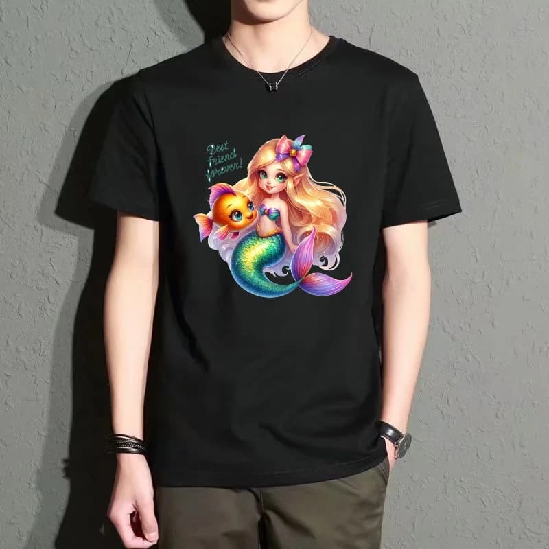 Men's Black Round-Neck Short-Sleeved T-Shirt with Mermaid and Goldfish Cartoon Print, Casual Street Style Versatile Design, Comfortable and Breathable for Everyday Wear