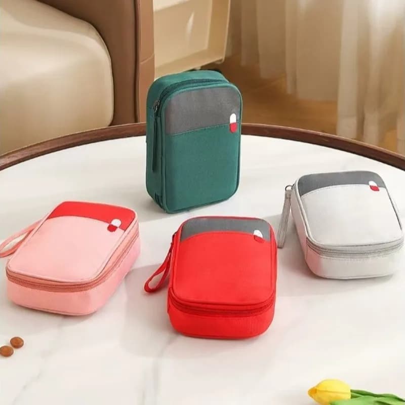 Borsa per organizer portatile per forniture di pronto soccorso Borsa per kit di pronto soccorso in tessuto con cerniera Borsa per riporre le bandage delle pillole per auto da viaggio all'aperto 14x11 cm