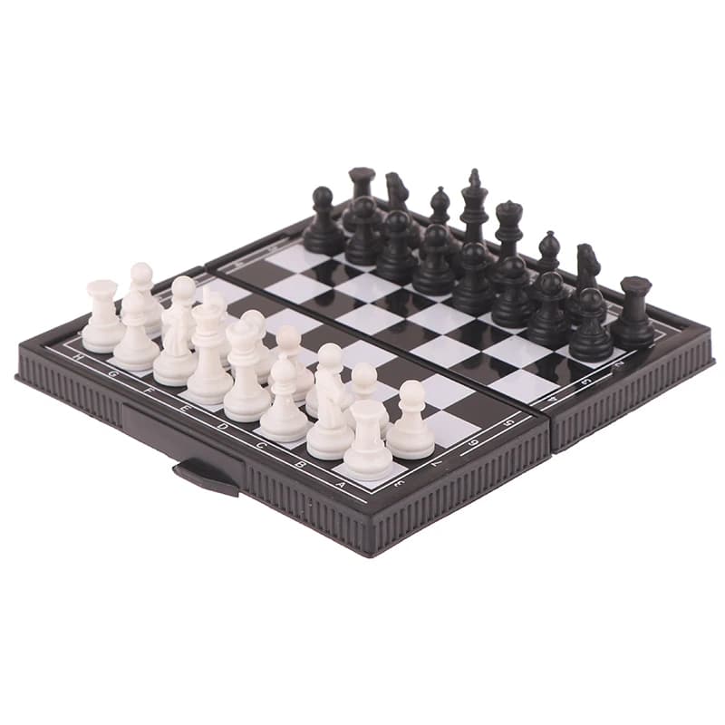 Set di Scacchi Magnetici Mini, Gioco di Strategia per Esterni, Scacchiera Pieghevole in Plastica Magnetica, Gioco da Tavolo Portatile, Giocattolo Educativo per Bambini