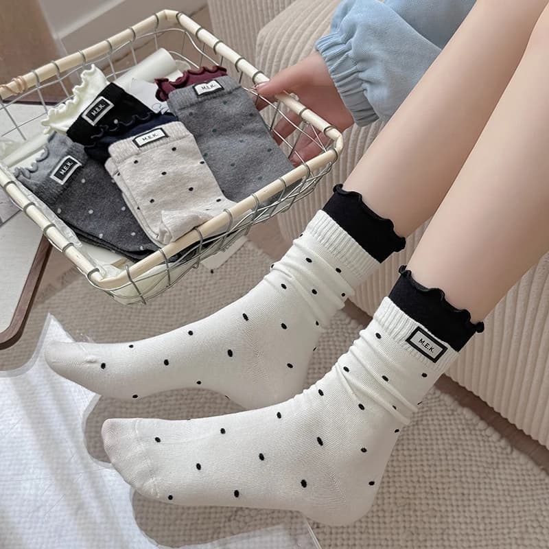 Women's Socks New Dots Fashion Casual Shoes Long Socks Breathable Preppy Style Women's New Women's Socks Cotton Soft And Comfortable