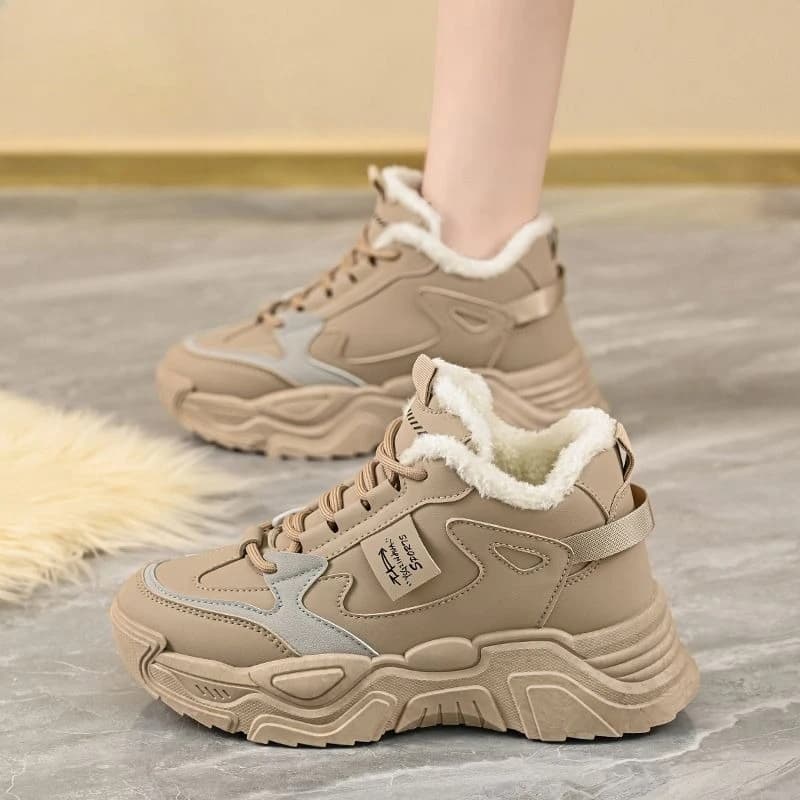 ​ 2025 Scarpe da ginnastica robuste e goffe da donna invernali alte foderate in pile stile coreano scarpe sportive con altezza crescente ​ per le donne