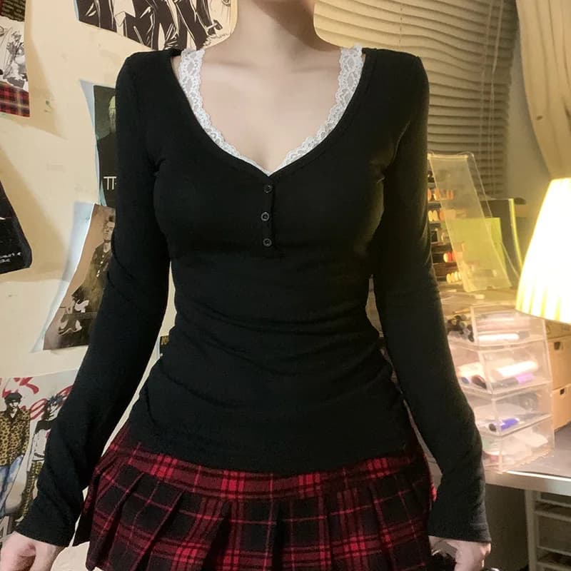 Stile americano piccante ragazza colore puro scollo a V manica lunga pizzo giuntura falso top da donna in due pezzi primavera 2025 nuovo arrivo