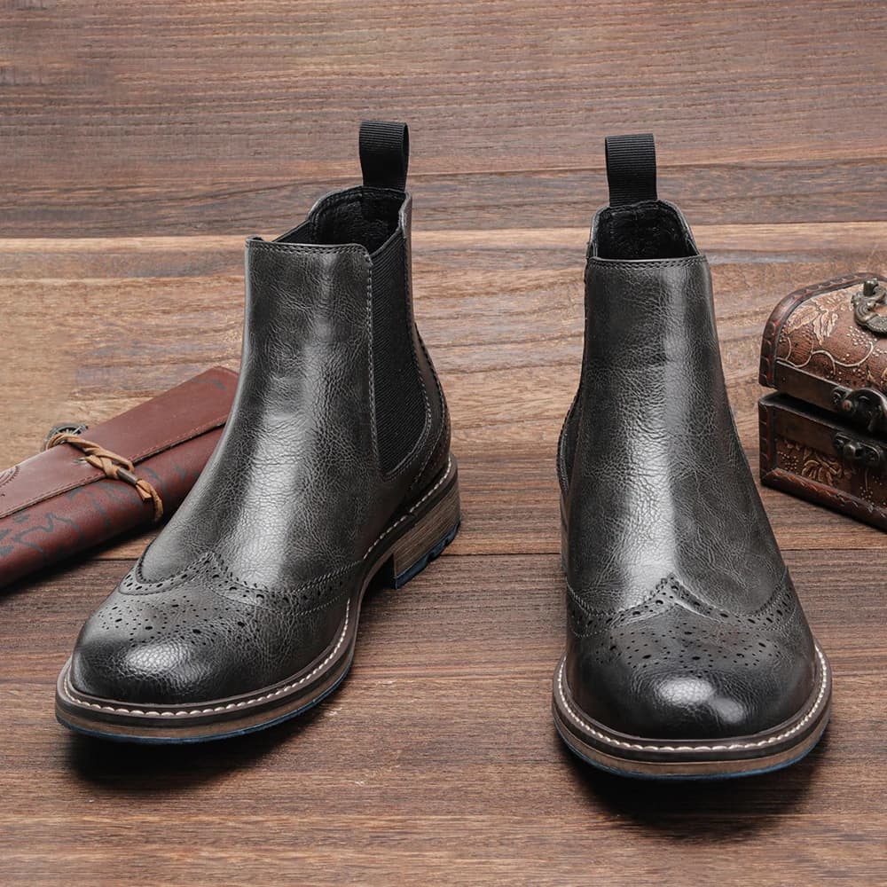 Military Boots Resistant to Work, Breathable and Robust for Open Tactic Activities