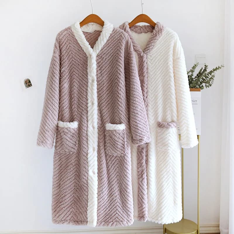 Women's Night Dress in Coral Velvet with Pockets - Winter Bathrobe Thick Hot in Flannel Wide Snow Bathrobe for Autumn