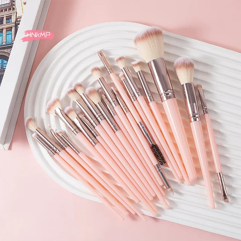 Set di 20 Pennelli per Trucco Rosa per Blush, Fondotinta, Ombretto e Correttore - Kit Completo di Strumenti per il Makeup