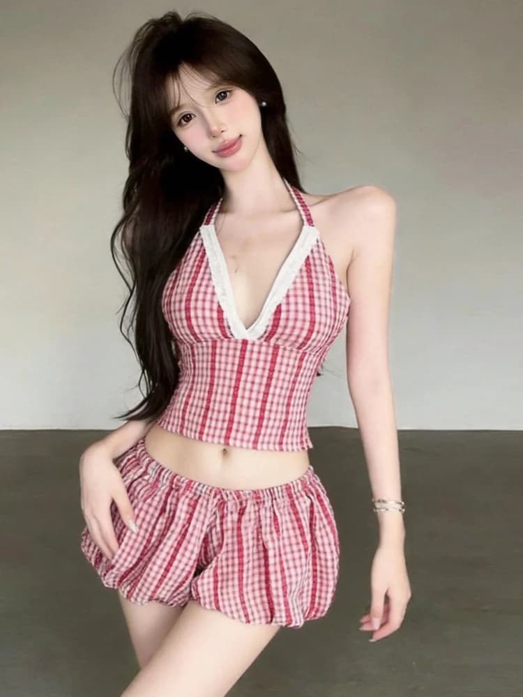 Set sexy con top senza maniche con scollo a V e pantaloncini slim fit per giovani donne, a vita bassa, con stampa floreale, a blocchi di colore a contrasto, senza tempo.