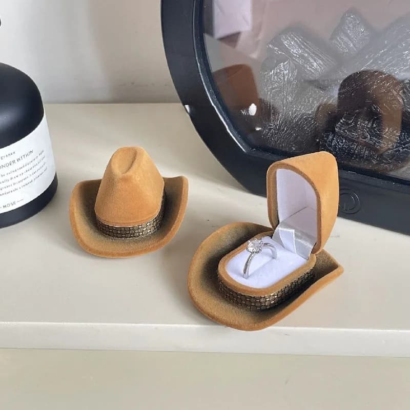Cowboy Hat Shape Velvet Ring Box, Western Mini Jewelry Storage Case, Creative Proposal Engagement Gift Box For Wedding Valentine