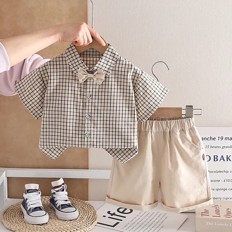 Completo Set Estivo 2026: Nuova Collezione Calda di Camicie a Maniche Corte con Colletto a Revers e Fantasia Scozzese e Pantaloncini per Bambini