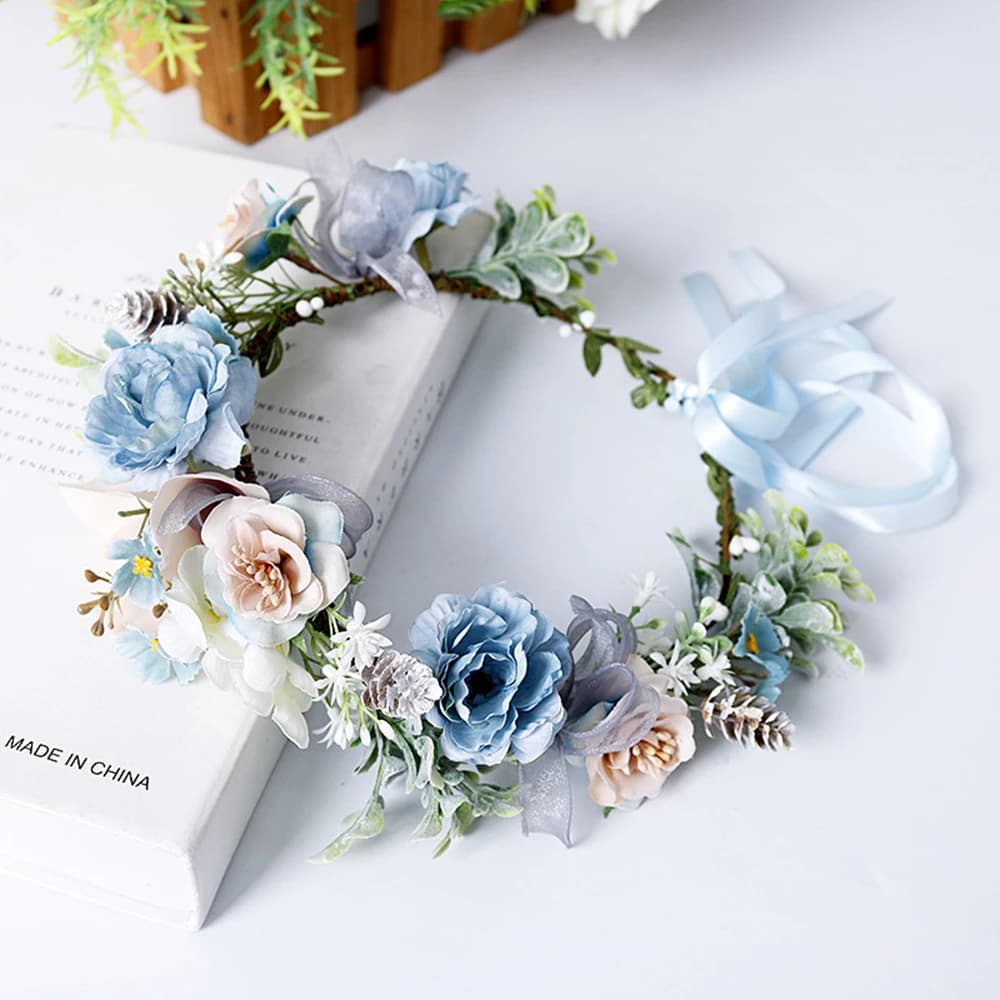 Elegante corona di fiori per le donne Ghirlanda floreale simulata artificiale Fascia per capelli Fotografia di viaggio Accessori per capelli Forcina creativa