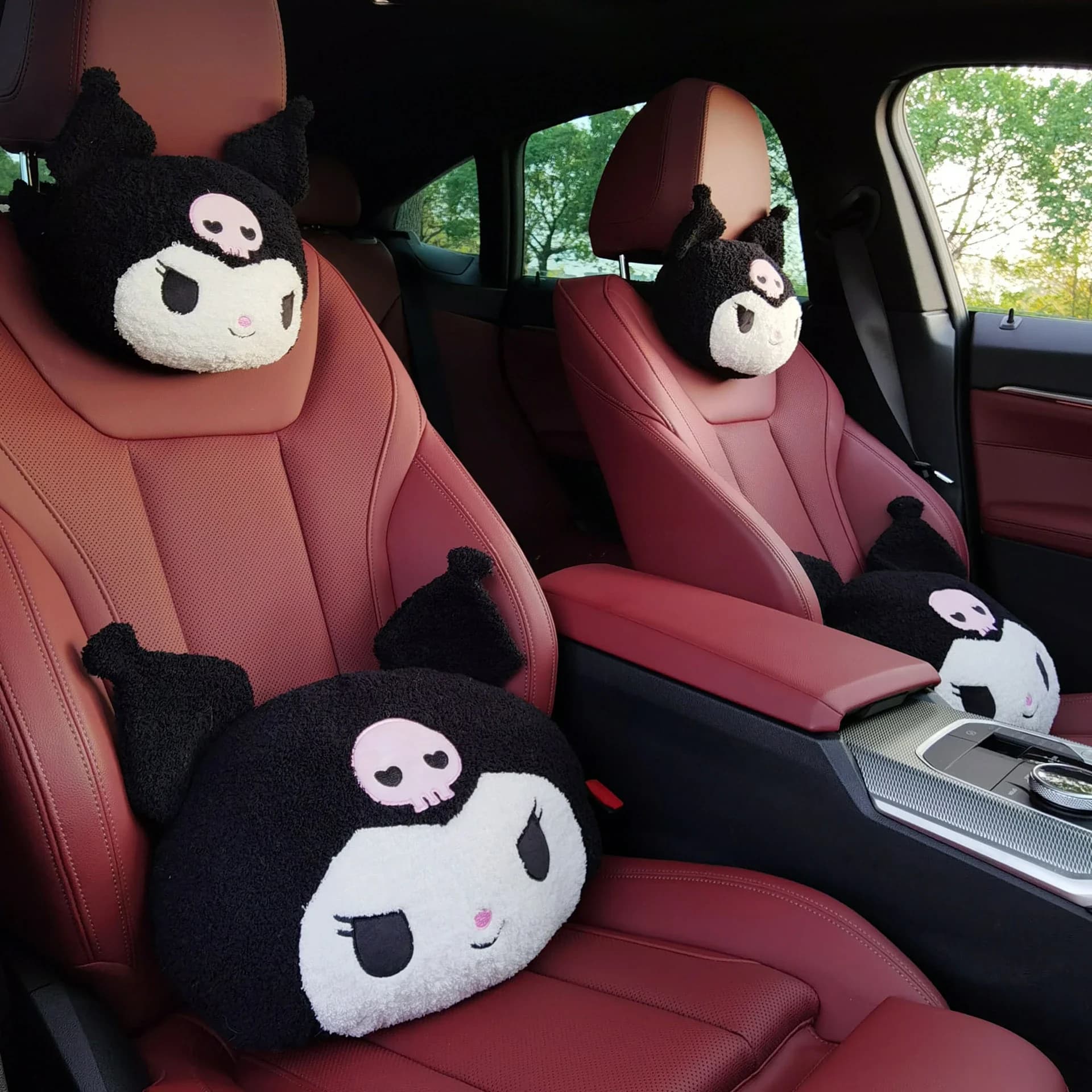 Cuscino Poggiatesta Auto Kuromi, Caldo e Morbido per l'Inverno, Supporto per Collo e Lombare, Cuscino Regolabile per Sedile Auto, Copri Cintura di Sicurezza
