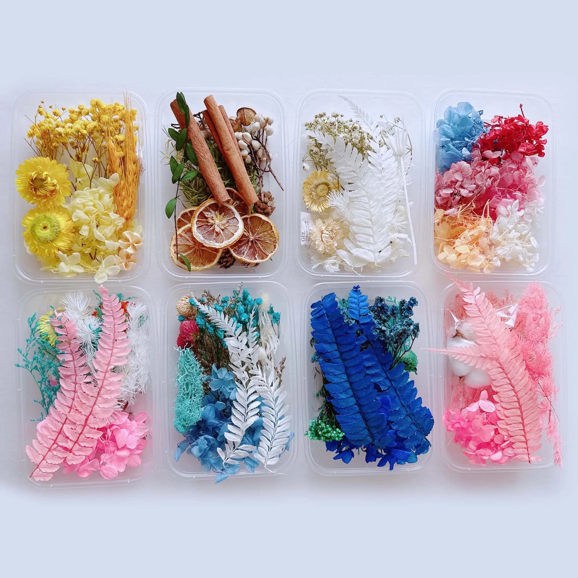 1 Box of Dried Flowers Flower Material Photo Frame Aromatherapy Candle Crystal Ball DIY Handmade Material Package Creative Gift