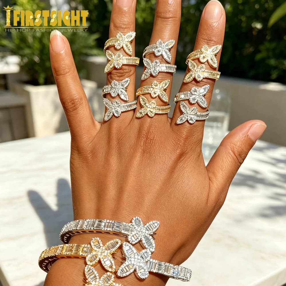 2026 New Iced Out Bling Heart Ring AAA CZ Zircon Opened Adjust Butterfly Charm Finger For Men Women Hiphop Luxury Jewelry