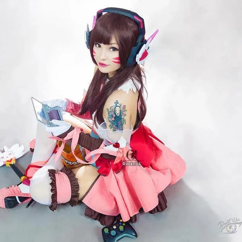 OW D.VA Over Game Watch Cosplay Hana Song DVA Wig 60 cm / 23.62 inches Long Synthetic Hairs Woman yi;4