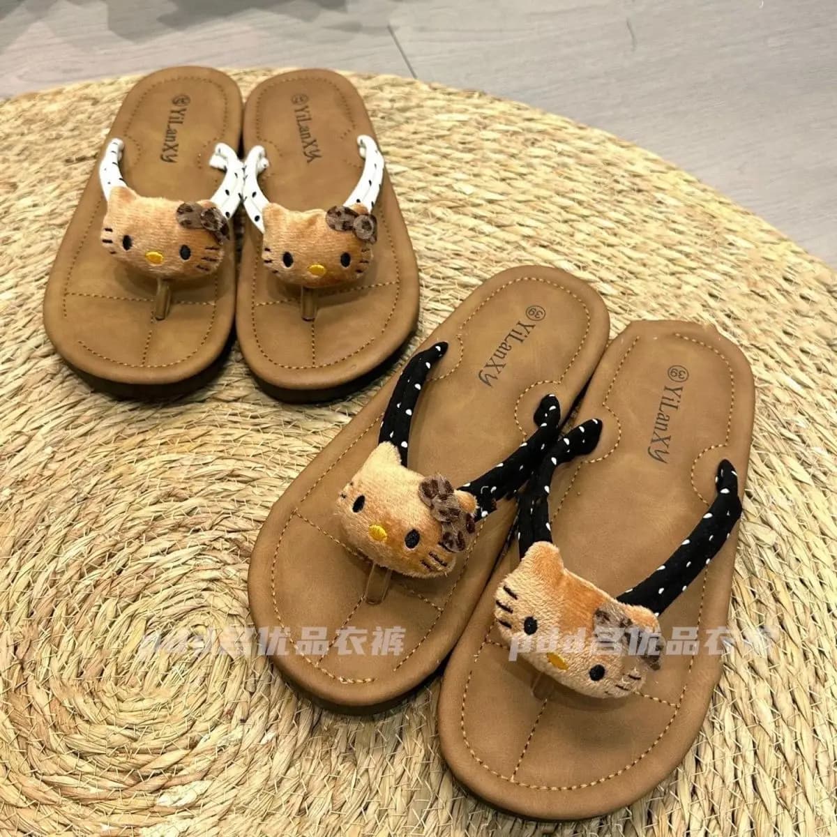 Ciabatte infradito da donna Hello Kitty con tacco piatto, classiche e versatili, a pois, per ragazze