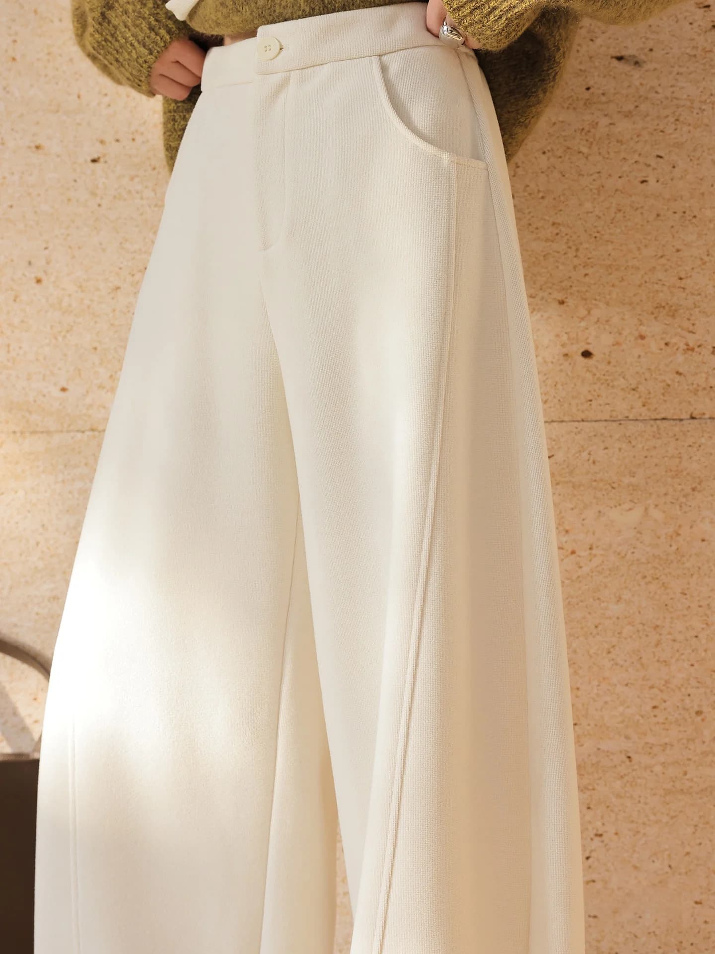 Pantaloni Casual JWUNIQUE Cloud Slippers a Gamba Larga e Dritta da Donna, Bianchi, Drappeggiati, Stile Semplice, Primavera Autunno