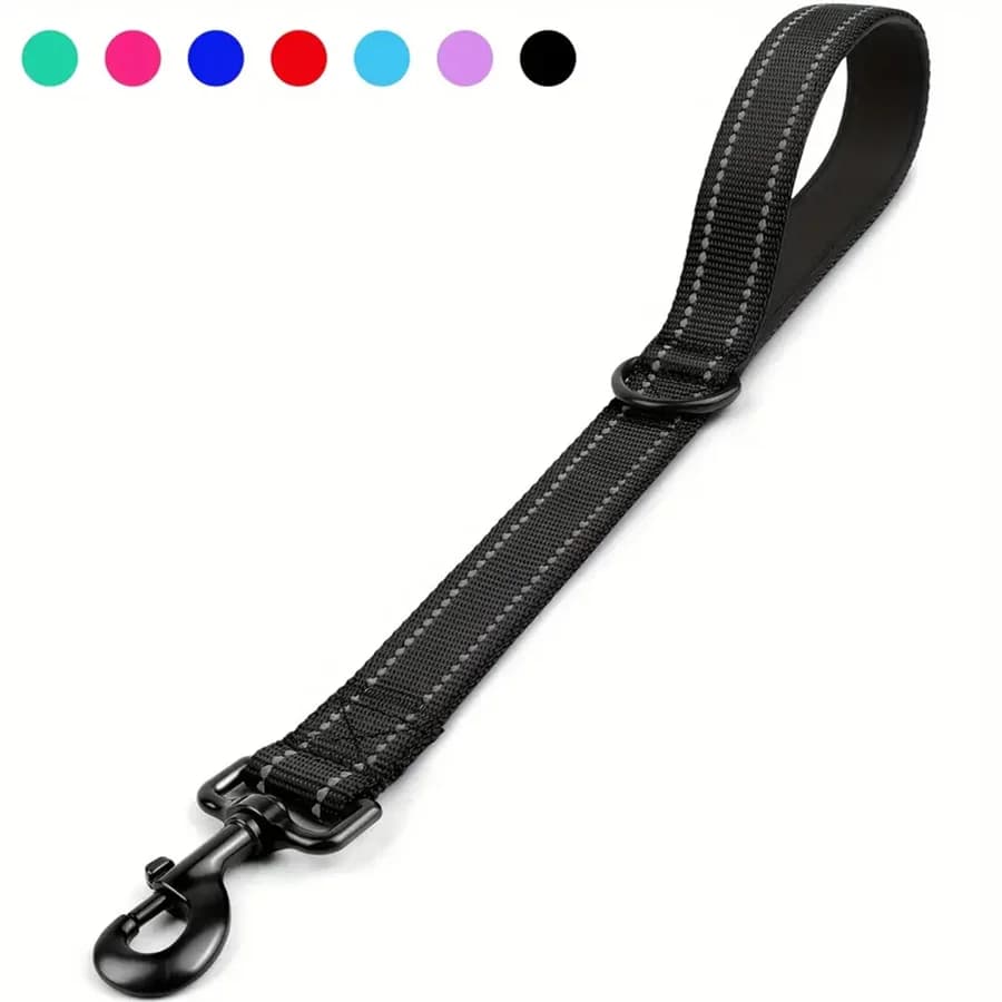 Guinzaglio corto per cani, manico imbottito per il traffico, guinzaglio per cani corto in nylon resistente per il controllo dell'addestramento, fili riflettenti per animali domestici