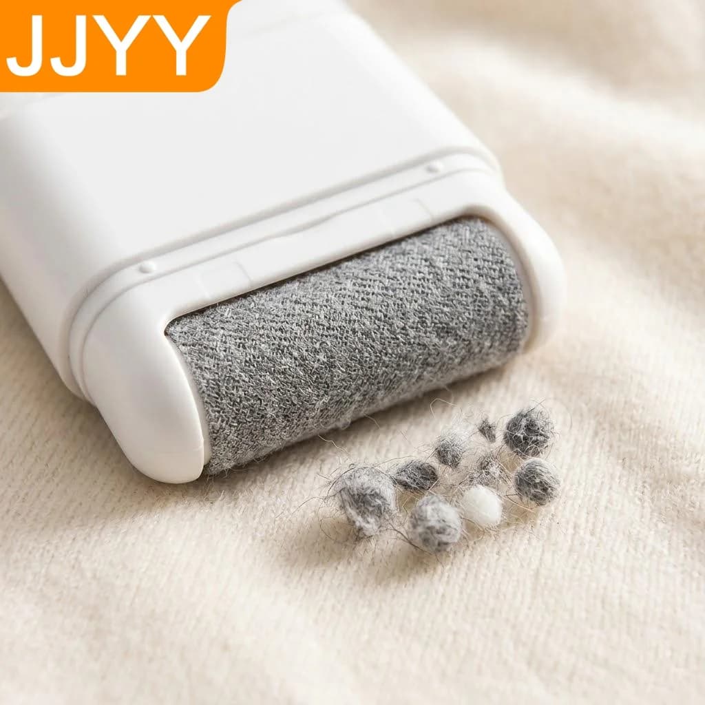 Portable Mini Fabric Shaver Lint Remover Sweater Cleaner Manual Hair Ball Trimmer for Clothes 1PC