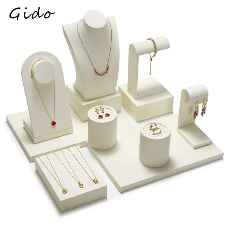 Set espositore per gioielli beige Supporto per espositore per finestra di lusso per collana, anello, orecchino, bancone, vassoio per vetrina