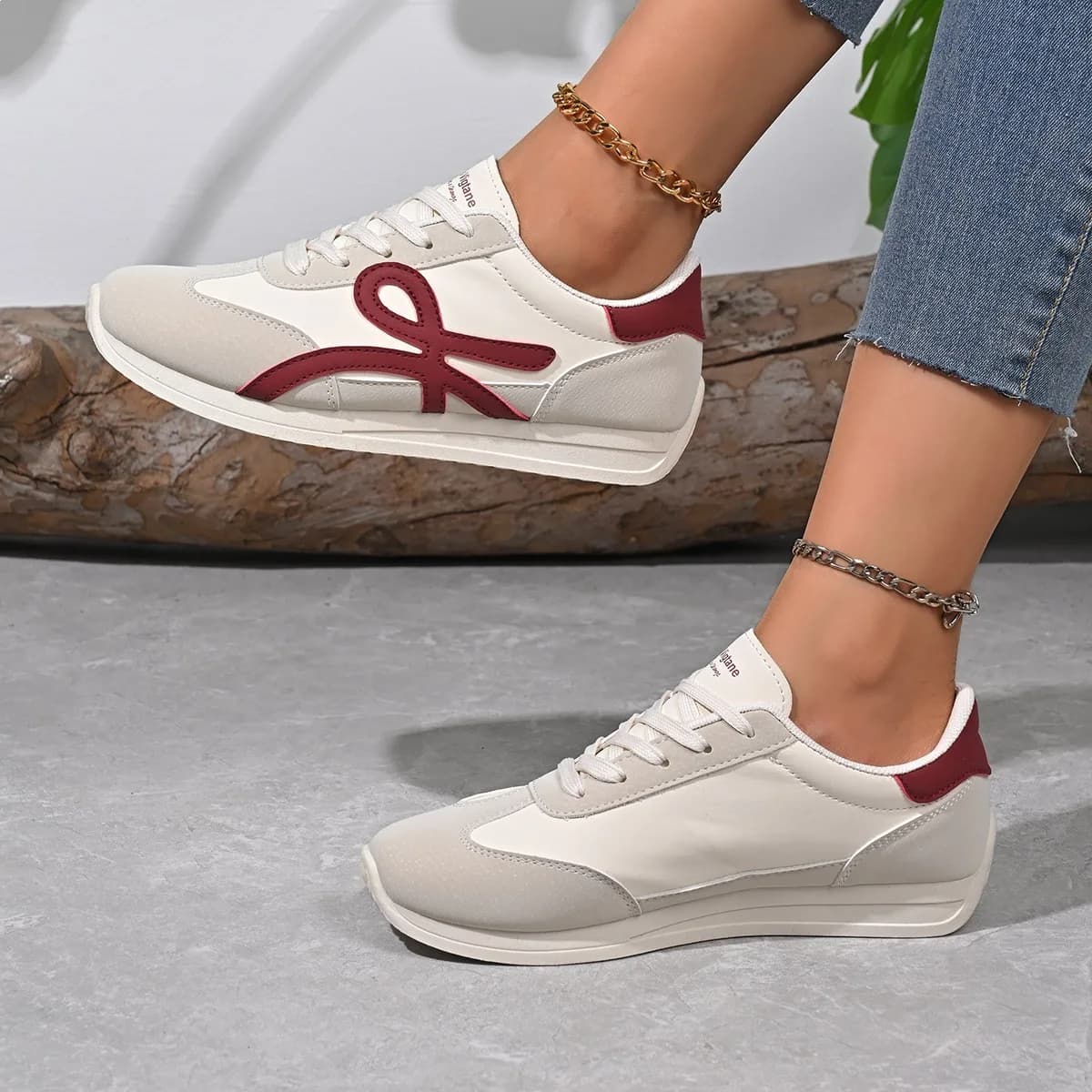 Retro Women's Running Shoes Spring 2026 Lightweight Versatile Casual Sneakers Large Size Breathable Bow Knot Sports Shoes