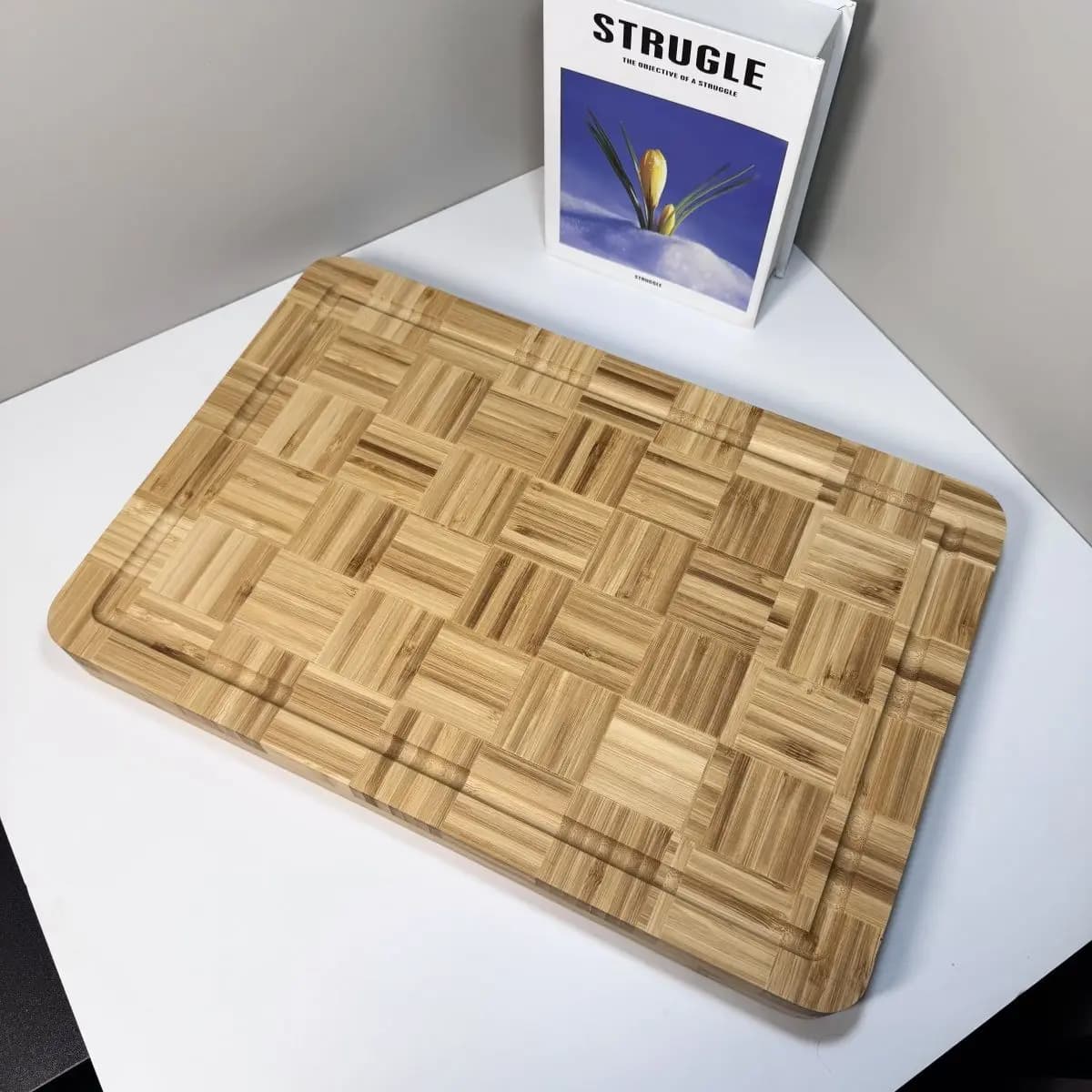 Nan Bamboo Cutting Board with Retro Chessboard Design - Home Kitchen Prep Board, Antibacterial & Mildew-Proof, Thickened Large
