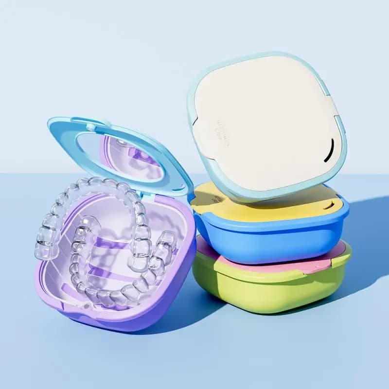 Retainer Case With Drain Basket Portable Mouth Guard Box Oral Cleaning False Teeth Denture Storage Box Teeth Aligner Braces Box