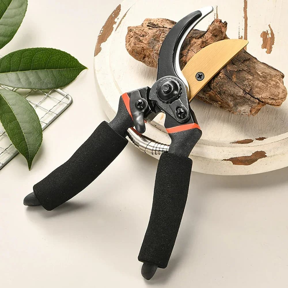 Heavy Duty Tree Branch Pruning Shears,Titanium Coated Sharp Blade Pruner with Return Spring & Safety Lock for Gardening Work