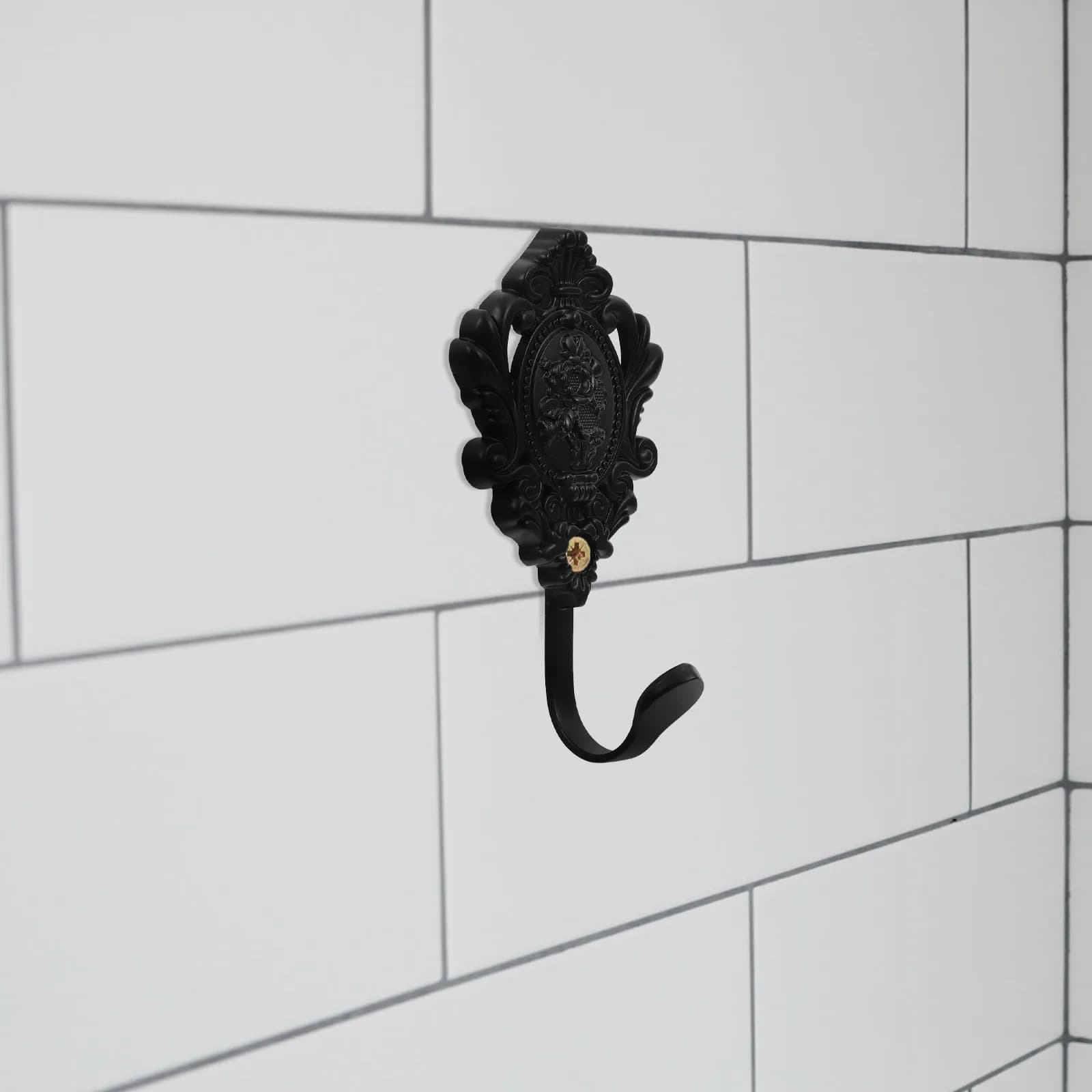 2Pcs Metal Curtain Holder Zinc Alloy Exquisite Detail Chic Shape Vintage Drapery Tieback Hooks for Living Room Bedroom Bathroom