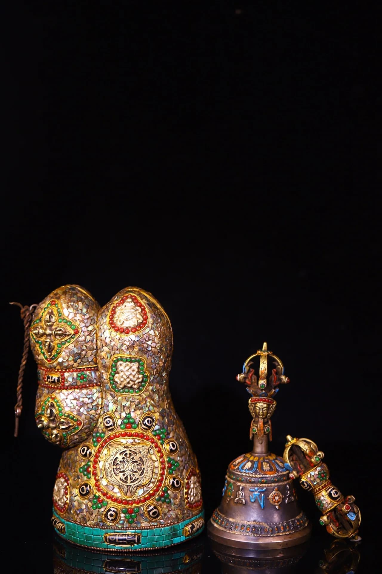 9"Tibetan Temple Collection Old Bodhi Root Box Mosaic Gem gZi Beads Shell Bronze Shakyamuni pattern Buddha Bell Vajra Amulet