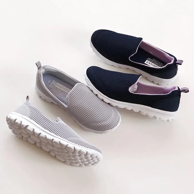 Scarpe sportive casual da donna slip-on, leggere e morbide, facili da indossare, ideali per la camminata e il fitness.