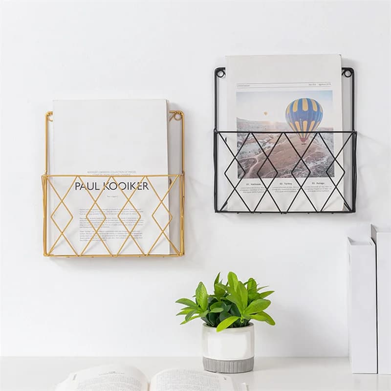 Metal Wall Mounted Magazines Newspaper Storage Rack For Home Office Books Newspapers Files Folder Desktop Tabletop Display Stand