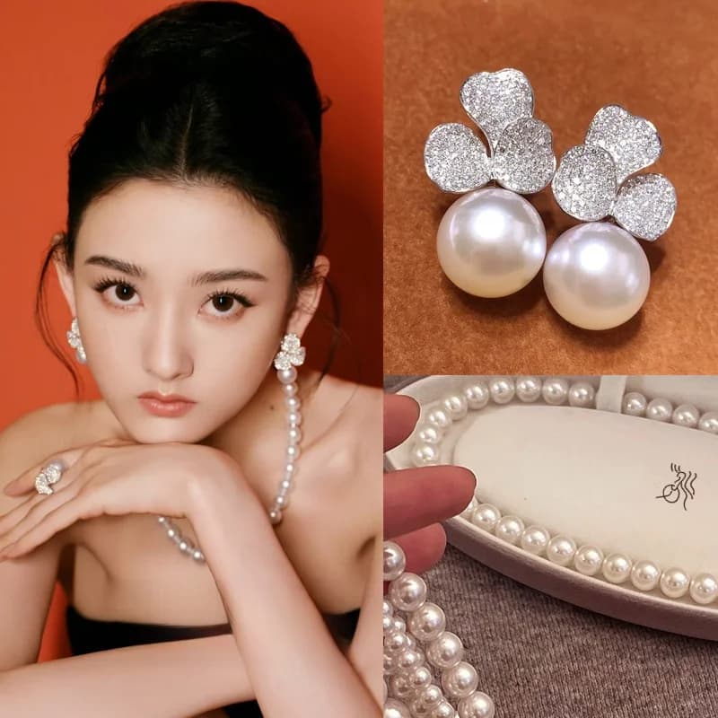 Set di Orecchini, Collana e Anello con Zirconia Super Brillante per Donne, Gioielli di Lusso Leggero e Alta Moda