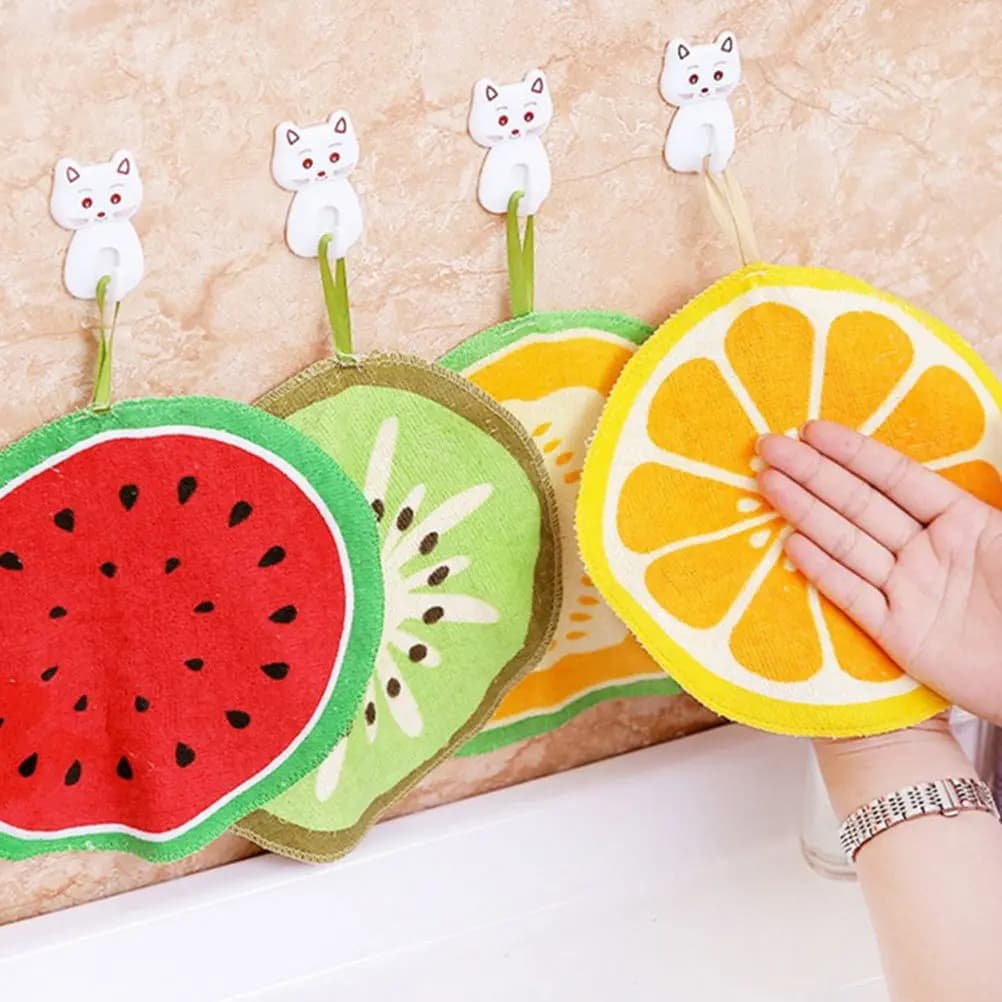 Set di 4 Asciugamani da Mano con Disegni Cartoon, Premium, Assorbenti, Morbidi, Delicati sulla Pelle, ad Asciugatura Rapida, da Appendere, per Cucina, Bagno, Viaggi e Uso Domestico
