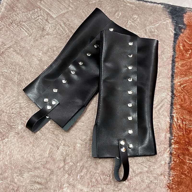 Men Medieval PU Leather Button Cosplay Shoes Cover Leg Armor Viking Knight Bandage Boots Case Outdoor Hiking Sports Accessories