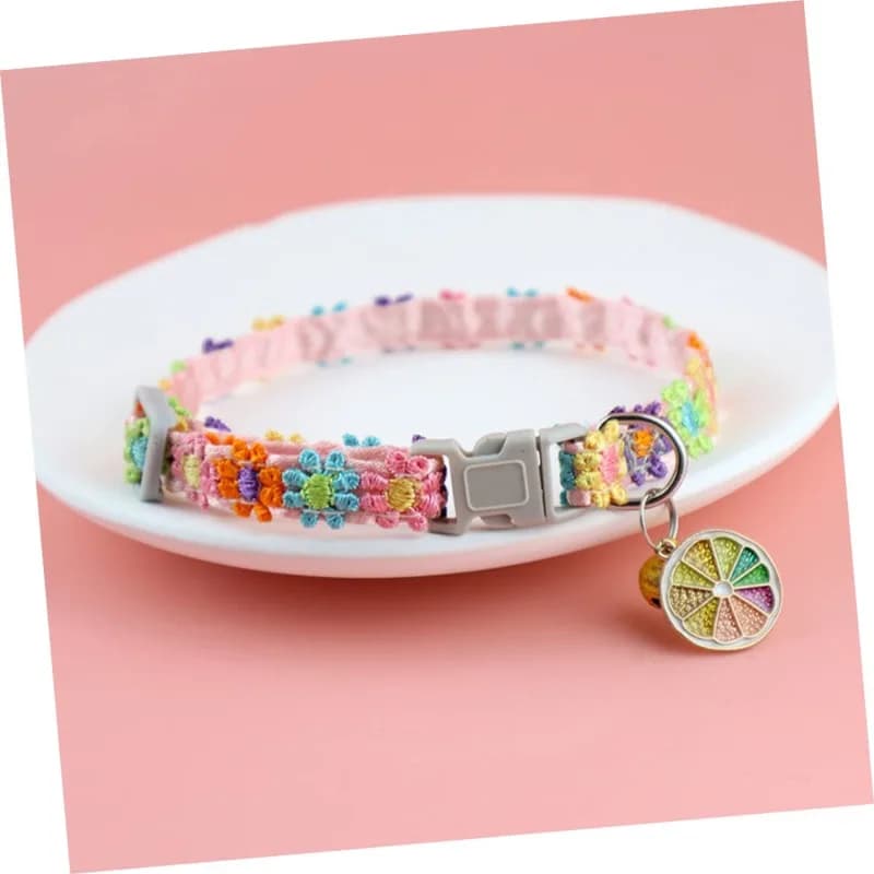 Collare per animali domestici con campana Impronta di cartone animato Collare colorato per cuccioli di cane Gattino Collana con anello di sicurezza regolabile Accessori per animali domestici