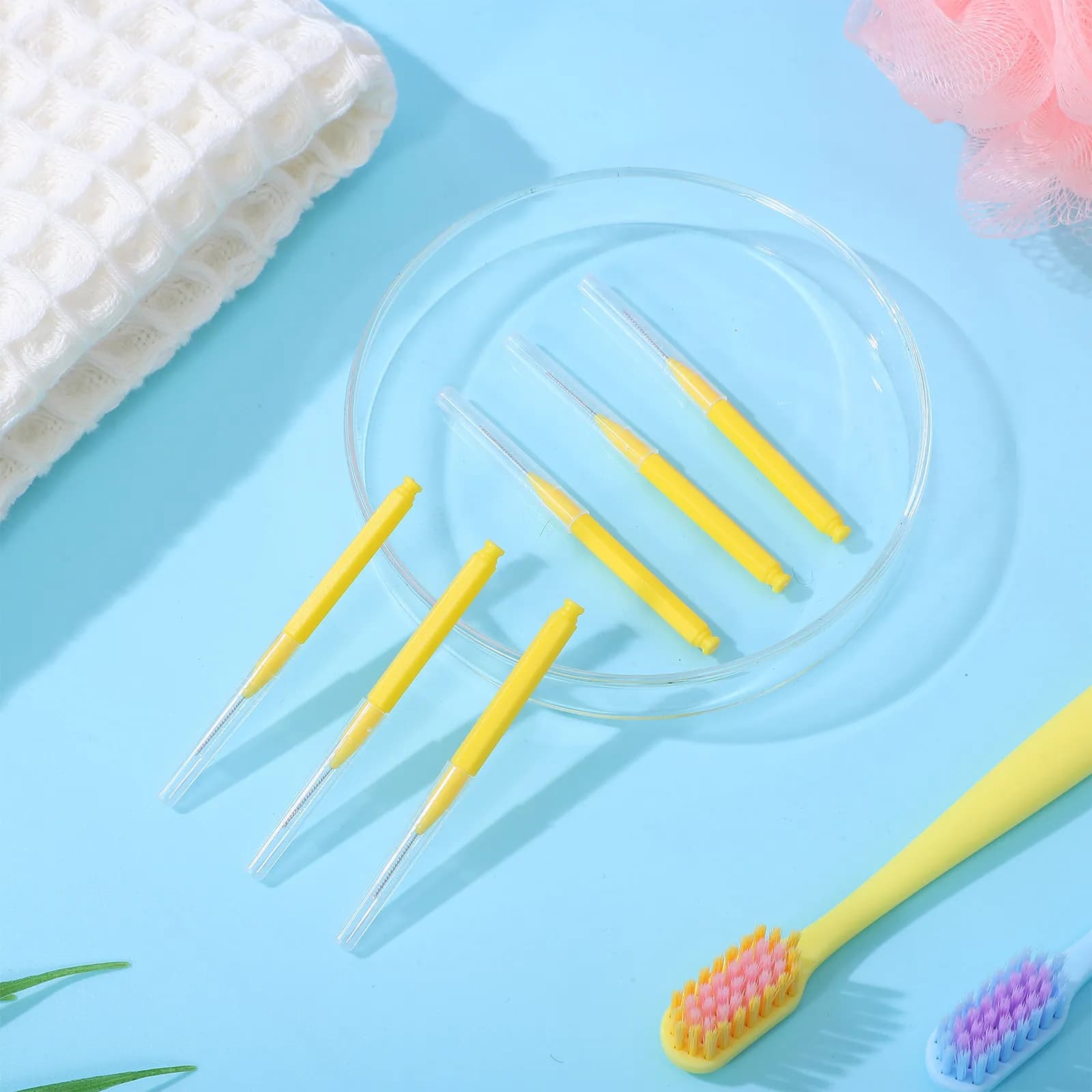 Set di 30 Spazzolini Interdentali Portatili, Strumento per la Pulizia dei Denti, Filo Dentale in Acciaio Inossidabile Giallo 0,7mm